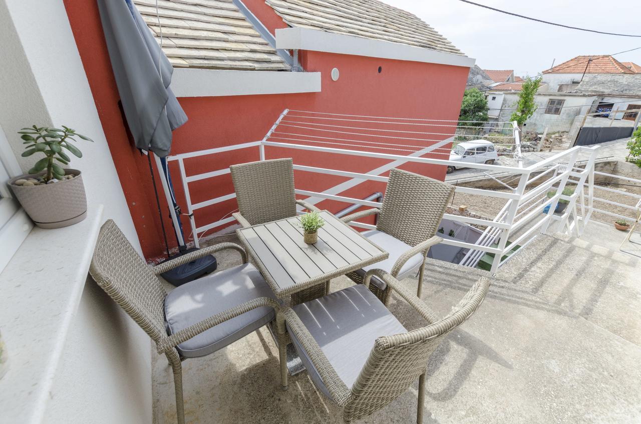 Apartments Dasa Primošten Εξωτερικό φωτογραφία