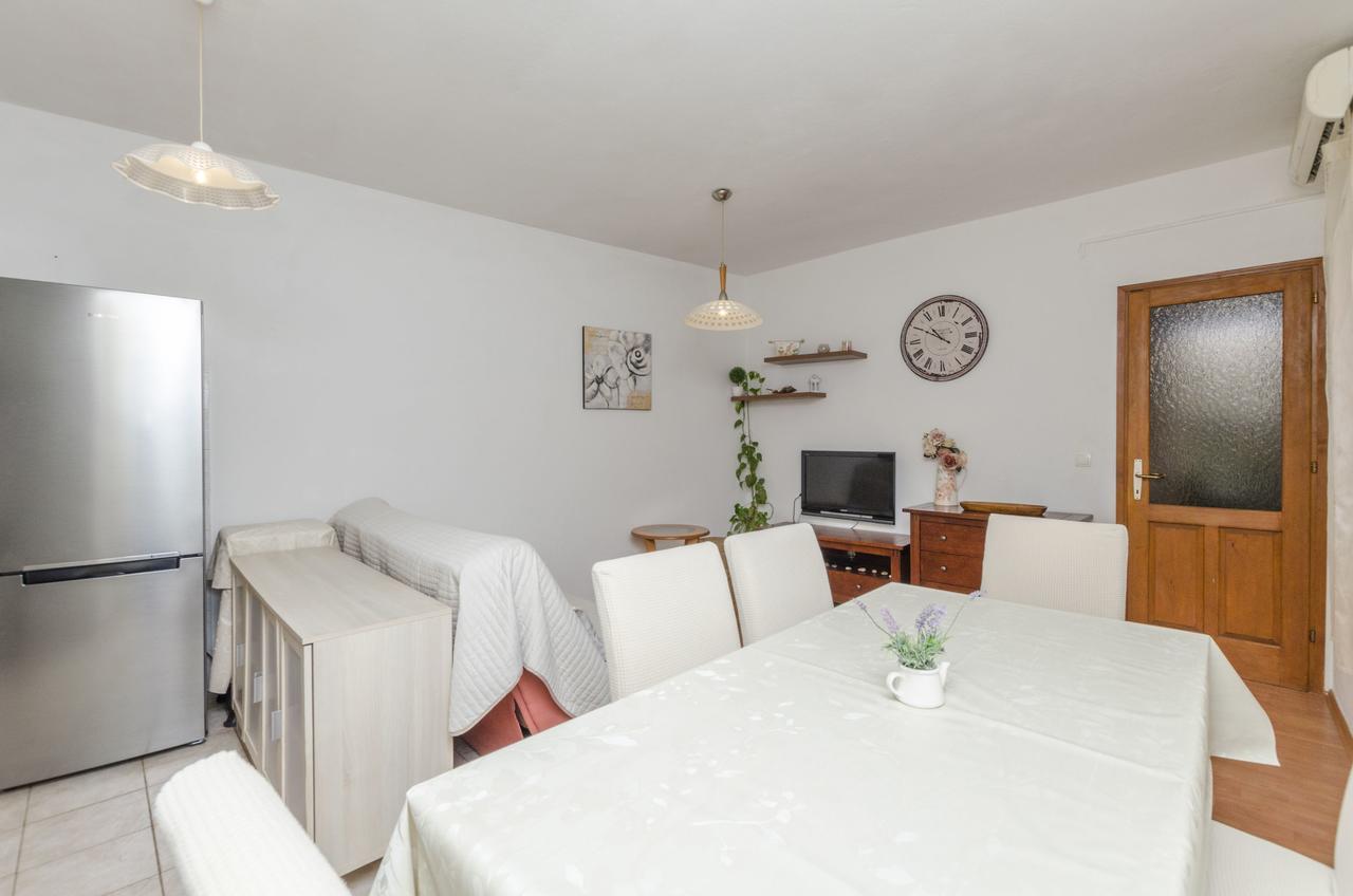 Apartments Dasa Primošten Εξωτερικό φωτογραφία